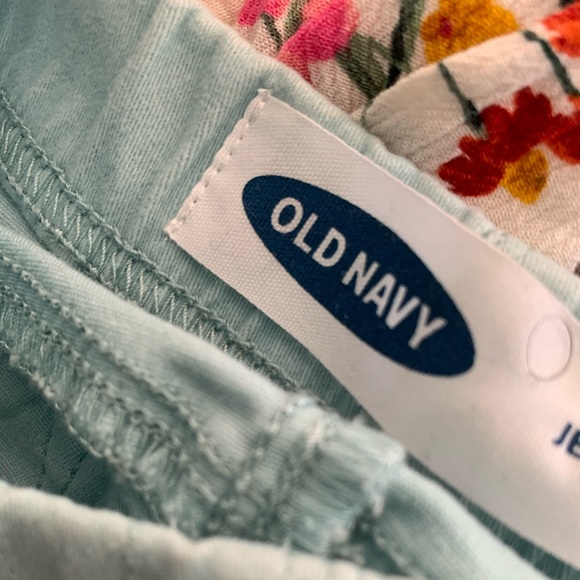 5lb Girls Wear Mystery Box - Picture 12 of 16